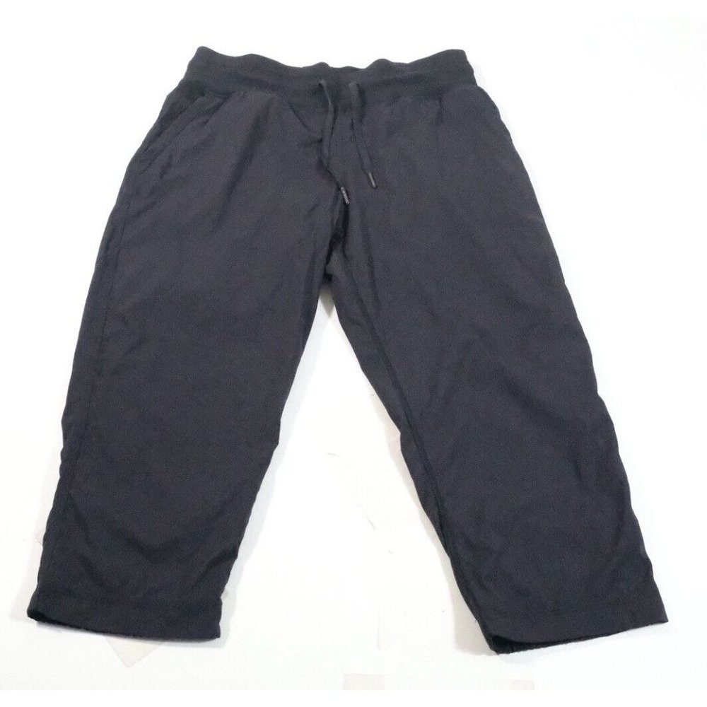lululemon athletica Black Capri Pants